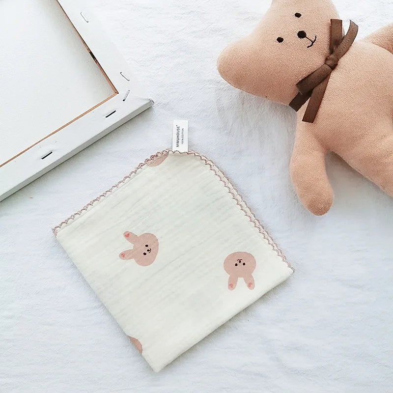 Cotton Baby Face Towel Newborn Baby Items 4 Layer Muslin Baby Bibs Handkerchief Soft Saliva Towel Triangle Feeding Burp Cloths