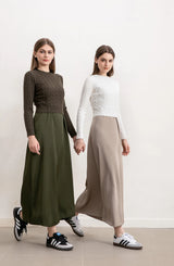 AP Women 2025 Autumn and Winter Cableknit Sweater Soft Casual Five Color Available Lady Satin Dress