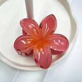 2024 Bohemian Beach Vacation Frangipani Egg Flower Hair Clips Lily Flower Hawaii Beach Hair Claw for Women Girl Hair Accessories