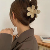 Large Flower Claw Clips For Women Fashion Hair Claw Hair Clamps Girls Matte Hairpins Sweet Headwear Barrette Hair Accessories